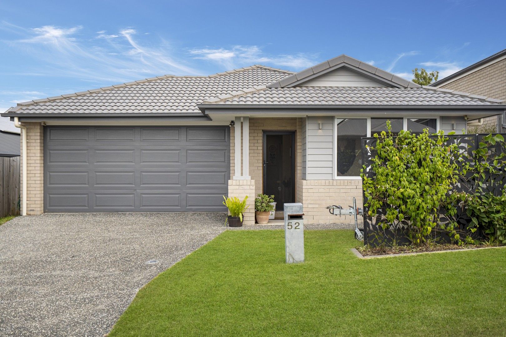 4 bedrooms House in 52 Belyando Street HOLMVIEW QLD, 4207