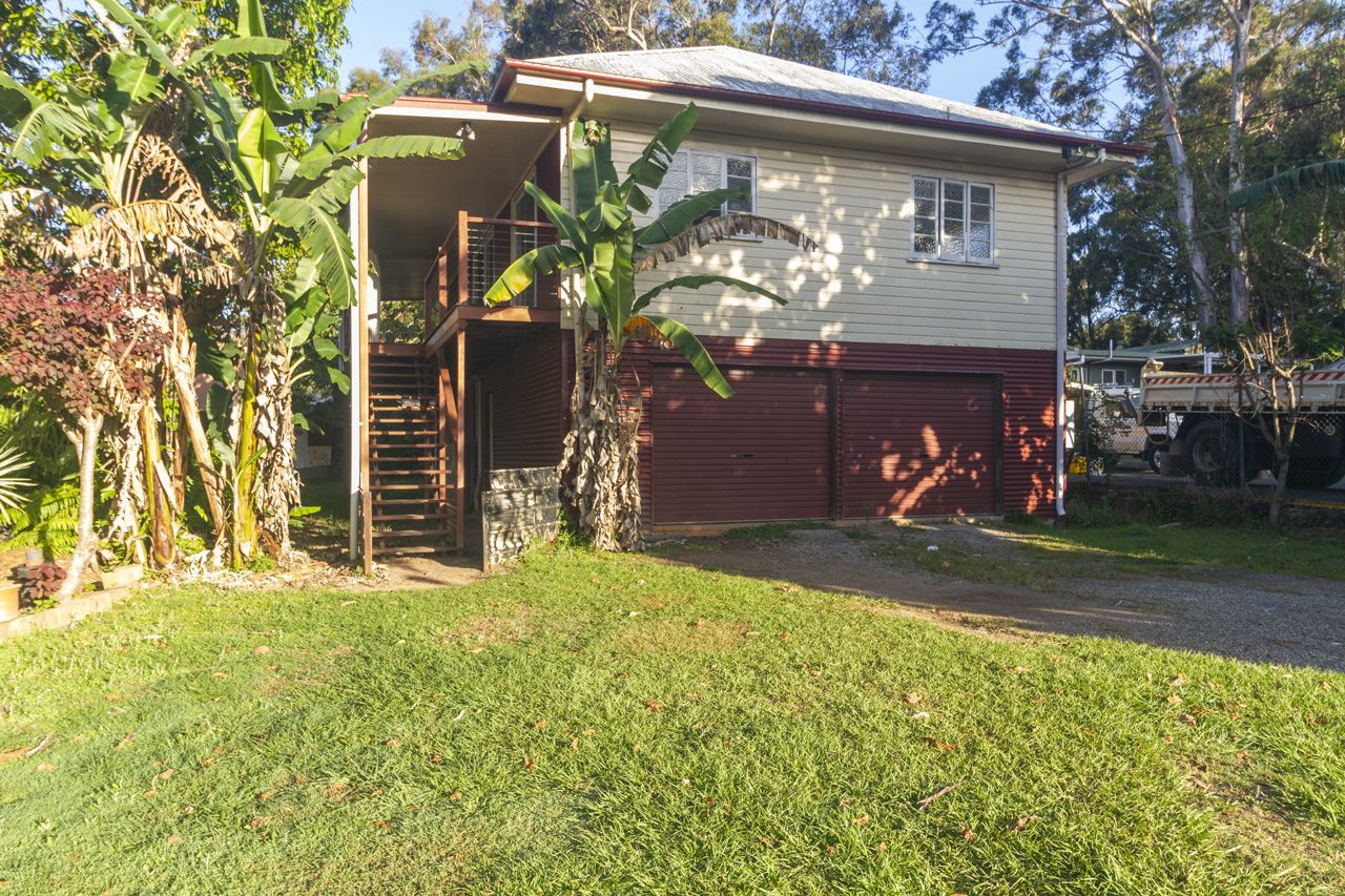 3 bedrooms House in 4 Cambridge Road RUSSELL ISLAND QLD, 4184