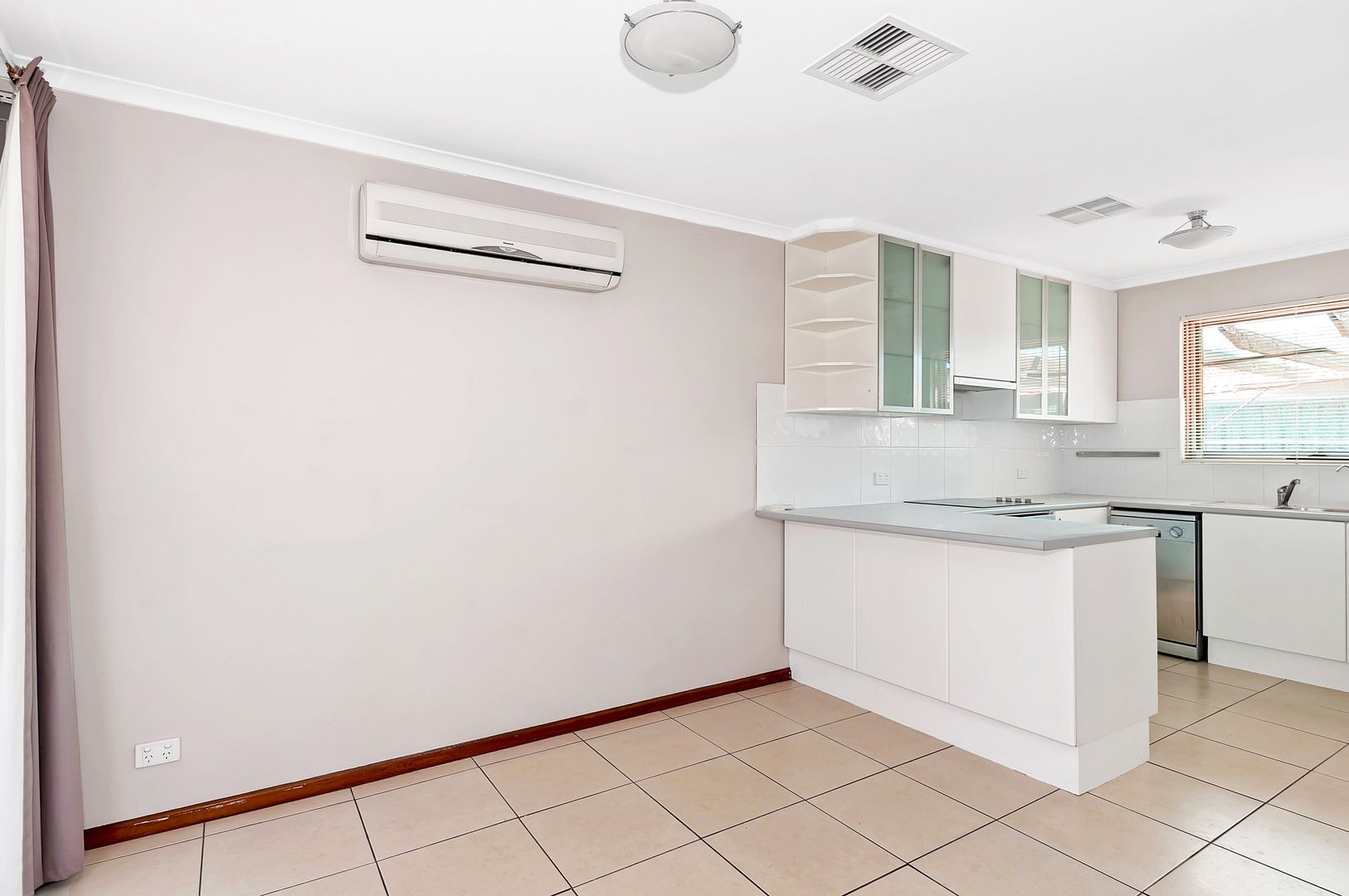 40/16-22 Trent Avenue, Klemzig SA 5087, Image 2