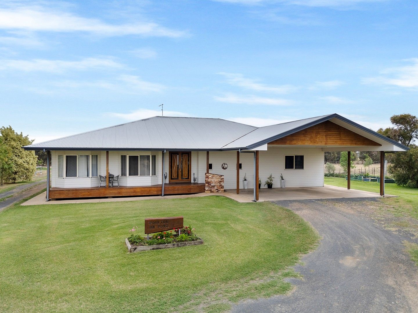 4 bedrooms House in 12C Edgewood Drive EMERALD QLD, 4720