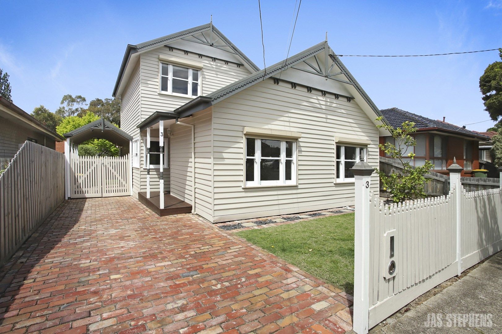 4 bedrooms House in 3 Gent Street YARRAVILLE VIC, 3013