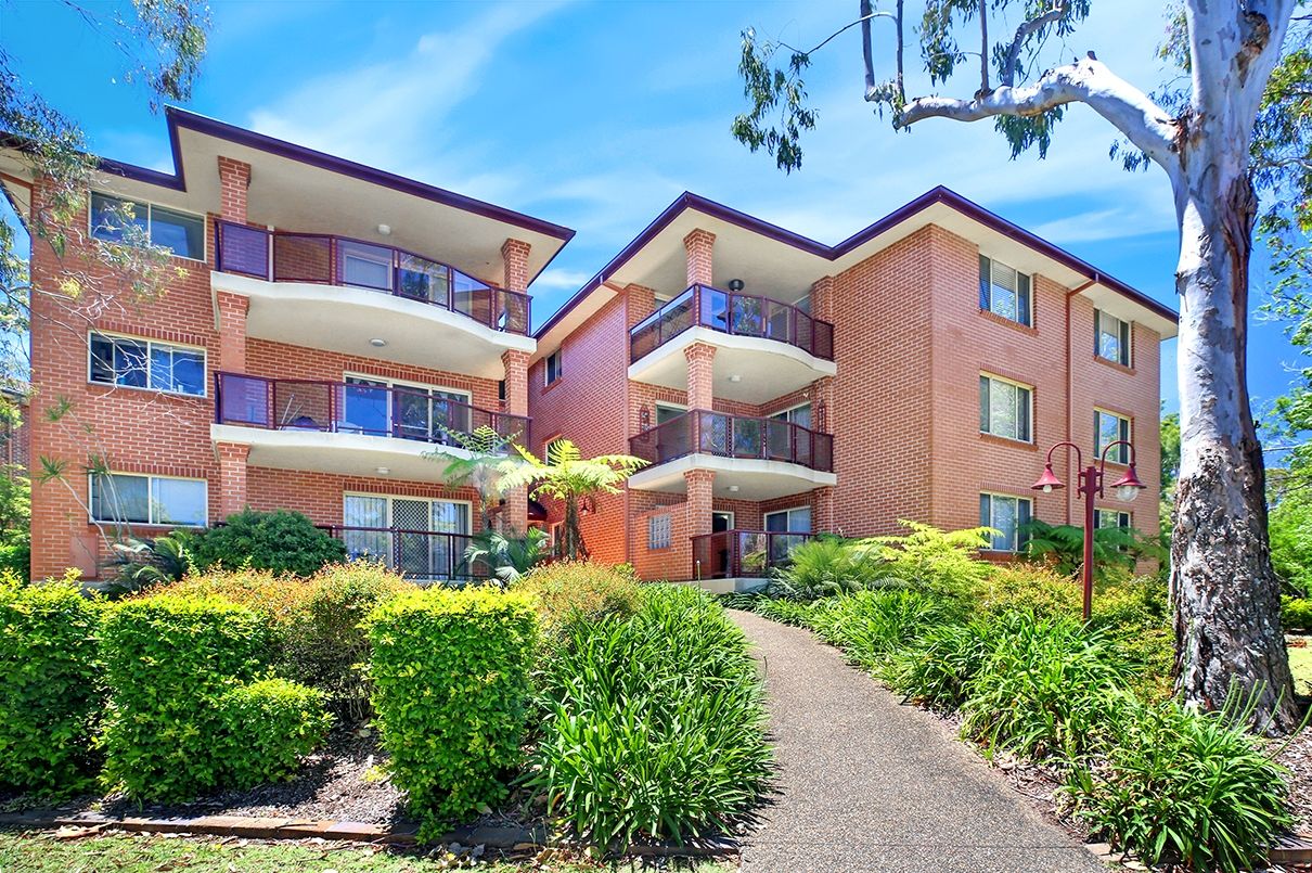 2 bedrooms Apartment / Unit / Flat in 12/17 Engadine Avenue ENGADINE NSW, 2233