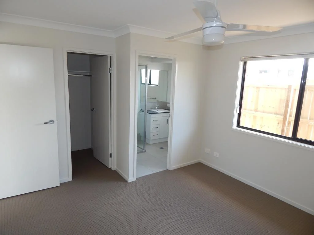 Additional image 4 of 76 Tarong Avenue, North Lakes QLD 4509