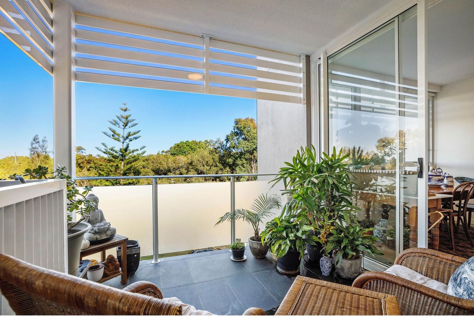 305/19 Winston Street, Kirra QLD 4225, Image 2