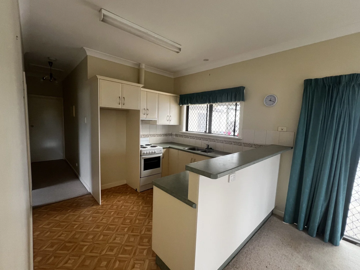 Additional image 4 of 65A CEDAR AVENUE, Naracoorte SA 5271