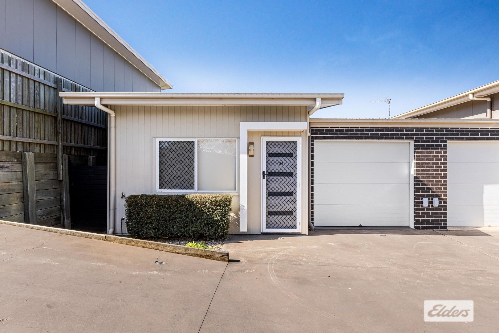 1 bedrooms Apartment / Unit / Flat in 26/90 Glenvale Road GLENVALE QLD, 4350