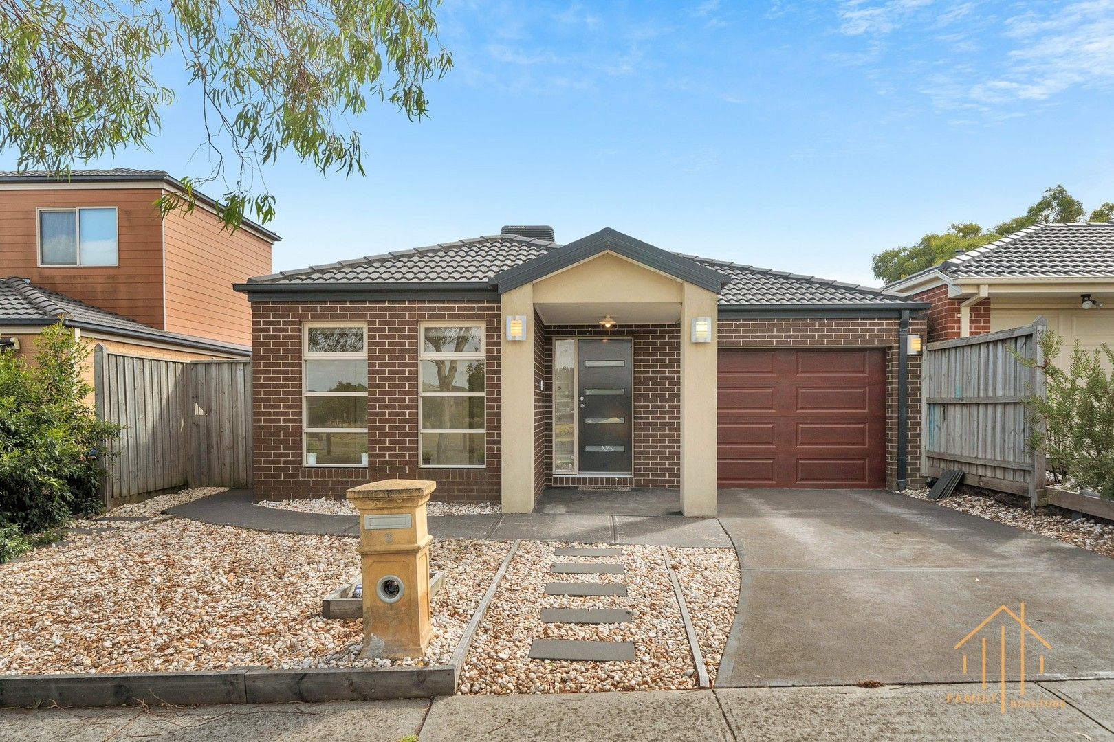 3 bedrooms House in 2 Bursaria Lane CRANBOURNE WEST VIC, 3977