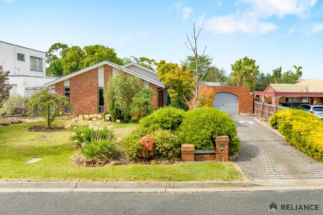 Picture of 27 Underbank Boulevard, BACCHUS MARSH VIC 3340