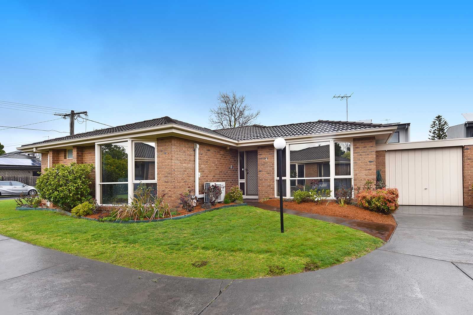 4/7-9 Glenmore Grove, Mount Waverley VIC 3149, Image 0