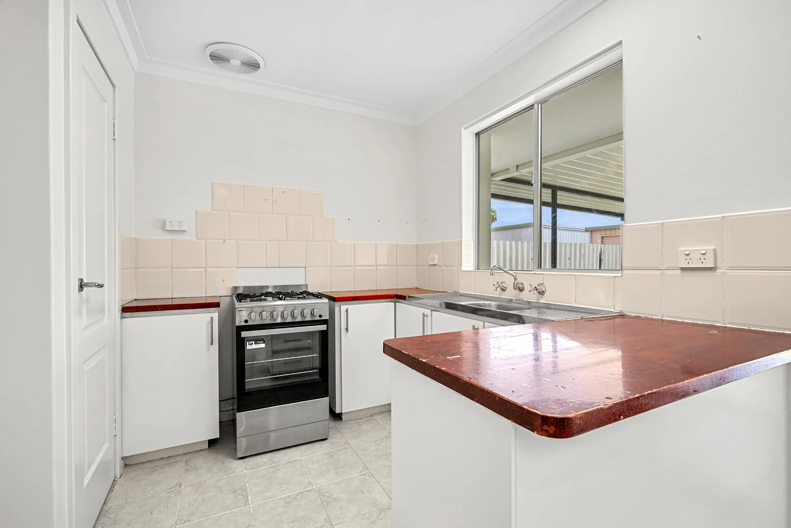 Additional image 8 of 5 Pavo Close, Rockingham WA 6168