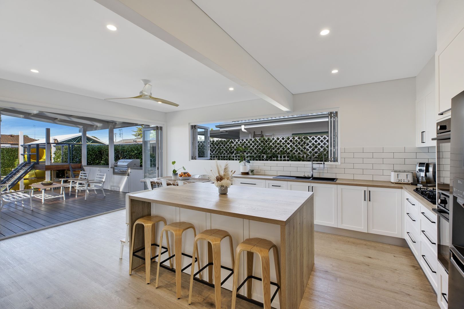 64 Britannia Street, Umina Beach NSW 2257, Image 2