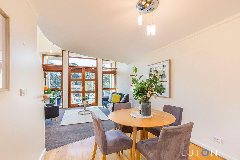 23/18 Captain Cook Crescent, Griffith ACT 2603, Image 2
