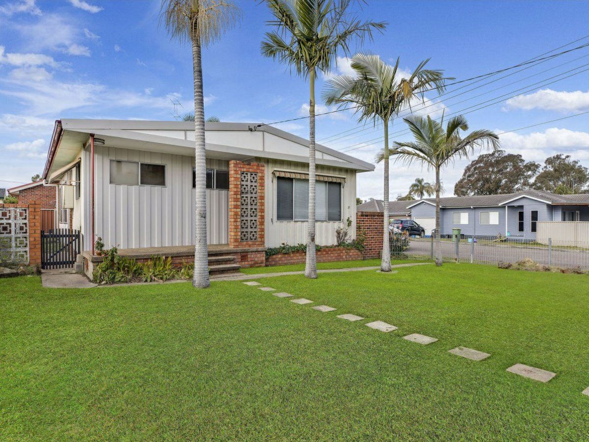 31 Howelston Road, Gorokan NSW 2263, Image 0