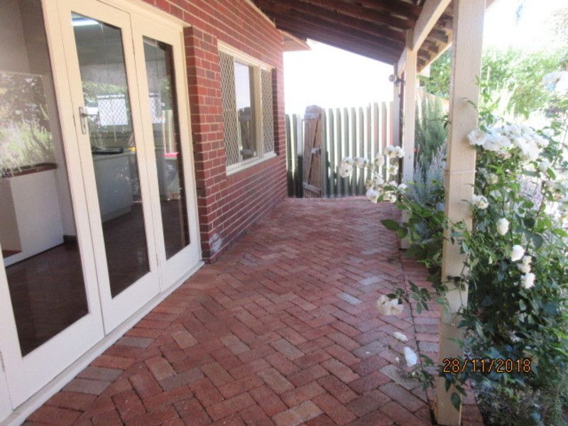 208 Wilding Street, Doubleview WA 6018 House For Rent 590 Domain