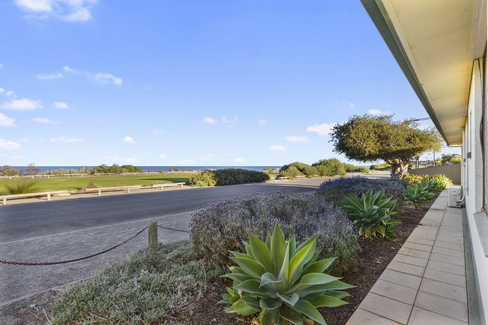 1/2 Ponder Parade, Port Vincent SA 5581, Image 1