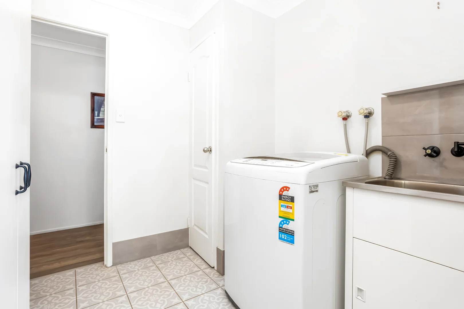 Additional image 12 of 64930 Bruce Highway, Yaamba QLD 4704