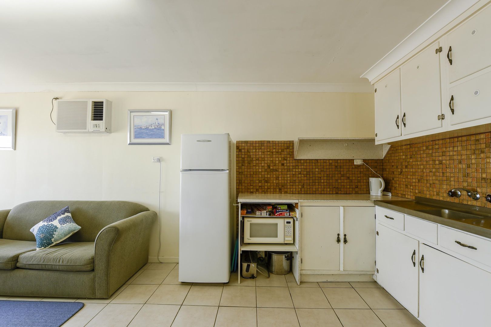 99 Whiting Road, Fisherman Bay SA 5522, Image 2