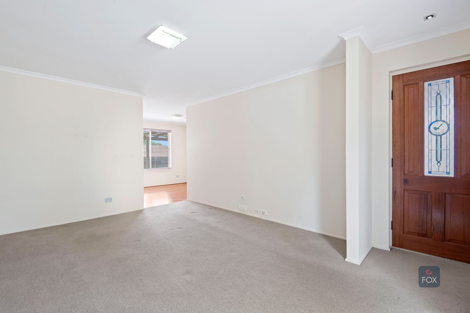 8/11 Ash Street, Aberfoyle Park SA 5159, Image 2