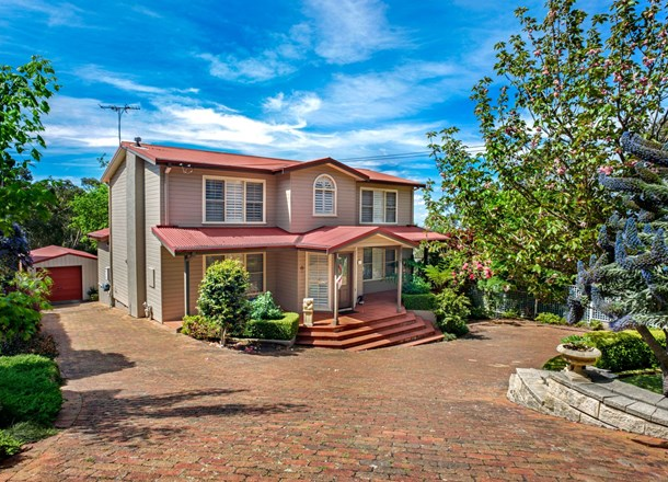 40 Claines Crescent, Wentworth Falls NSW 2782