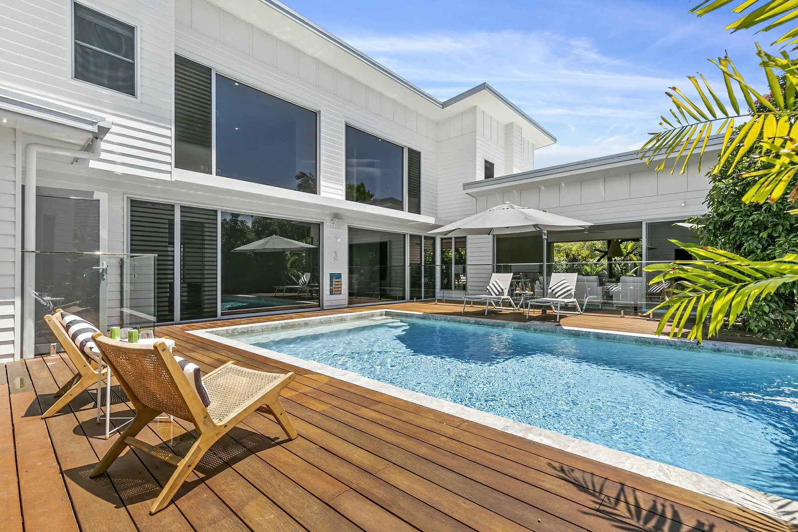 10 Sundown Court, Sunrise Beach QLD 4567