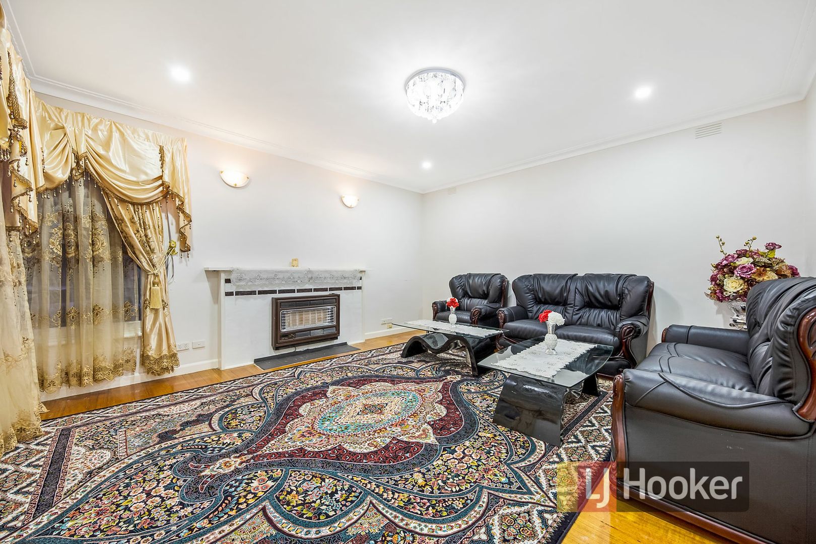 13 View Street, Hampton Park VIC 3976, Image 2