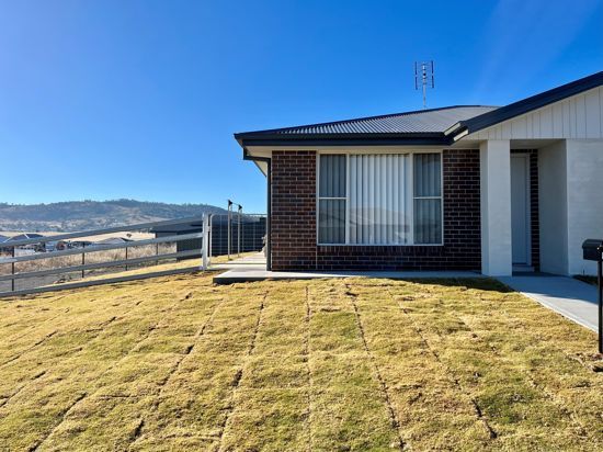 1 bedrooms House in 14a Peppercress Court TAMWORTH NSW, 2340
