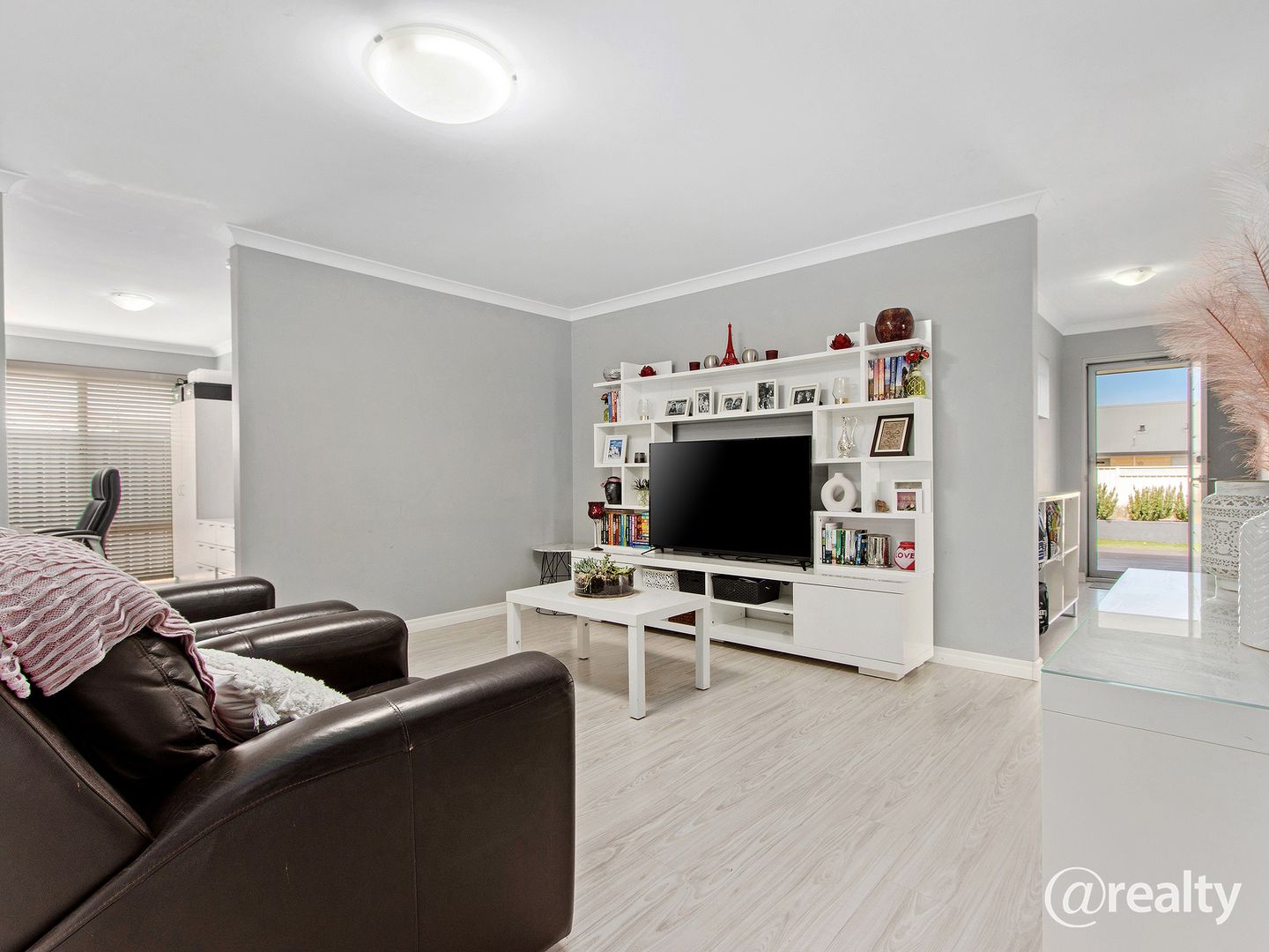 27 Tandure Heights, Lakelands WA 6180, Image 1