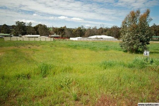 12 Humes Way, Wandering WA 6308, Image 0