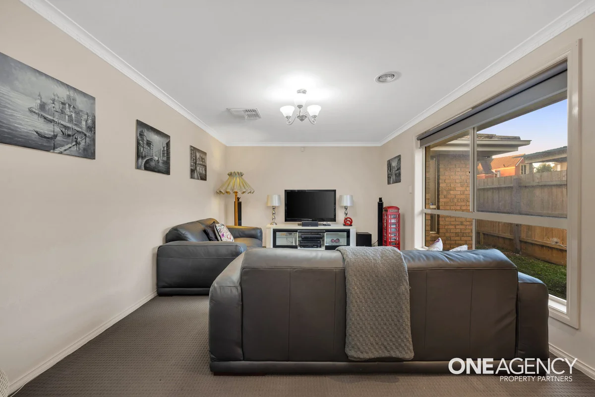 Additional image 10 of 3 Chesterton Road, Altona Meadows VIC 3028