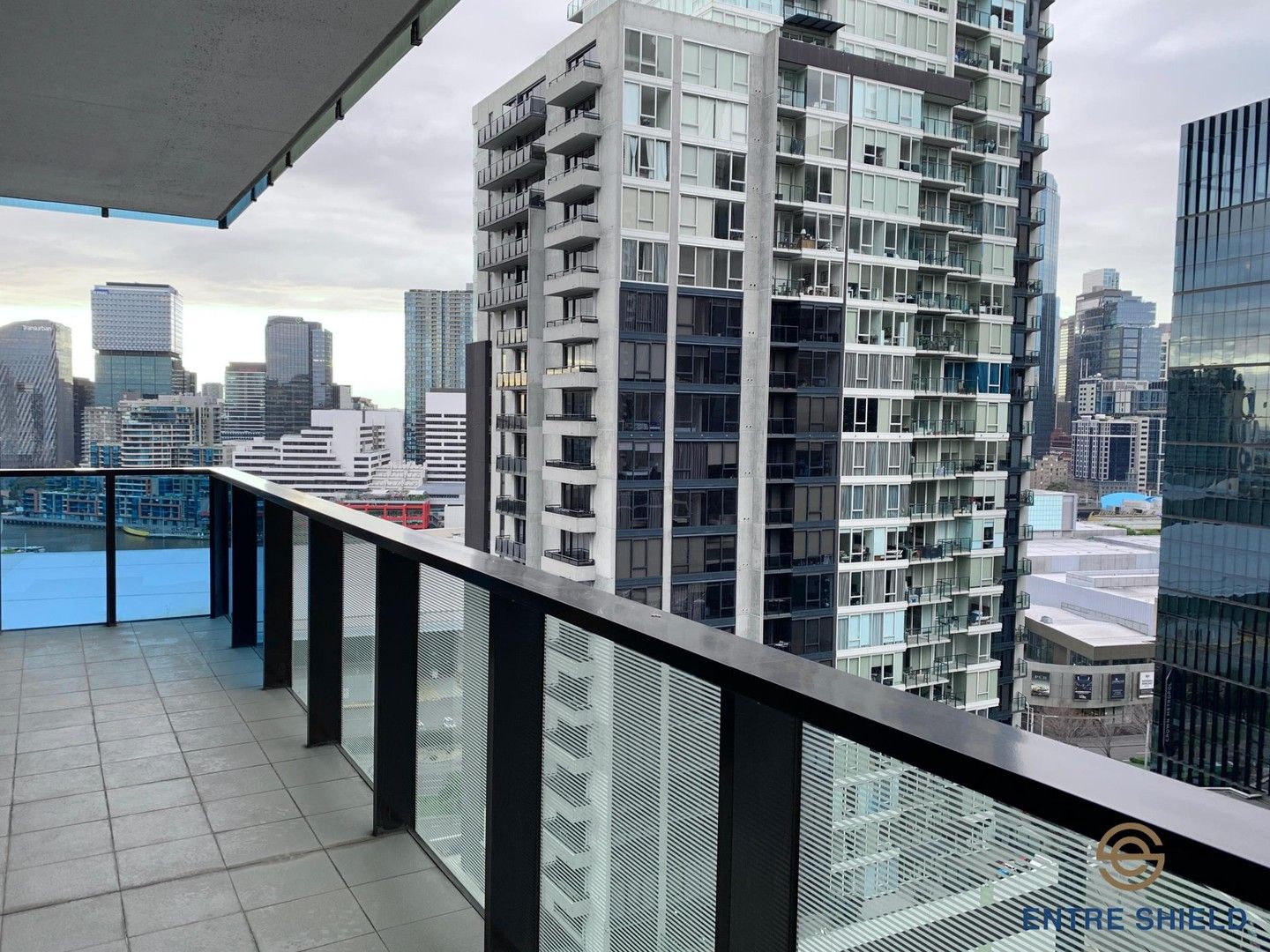 1 bedrooms Apartment / Unit / Flat in 1807/50 Haig Street SOUTHBANK VIC, 3006