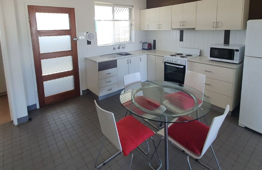 Apartment / Unit / Flat in 3/11 Wittenoom Street, BUNBURY WA, 6230