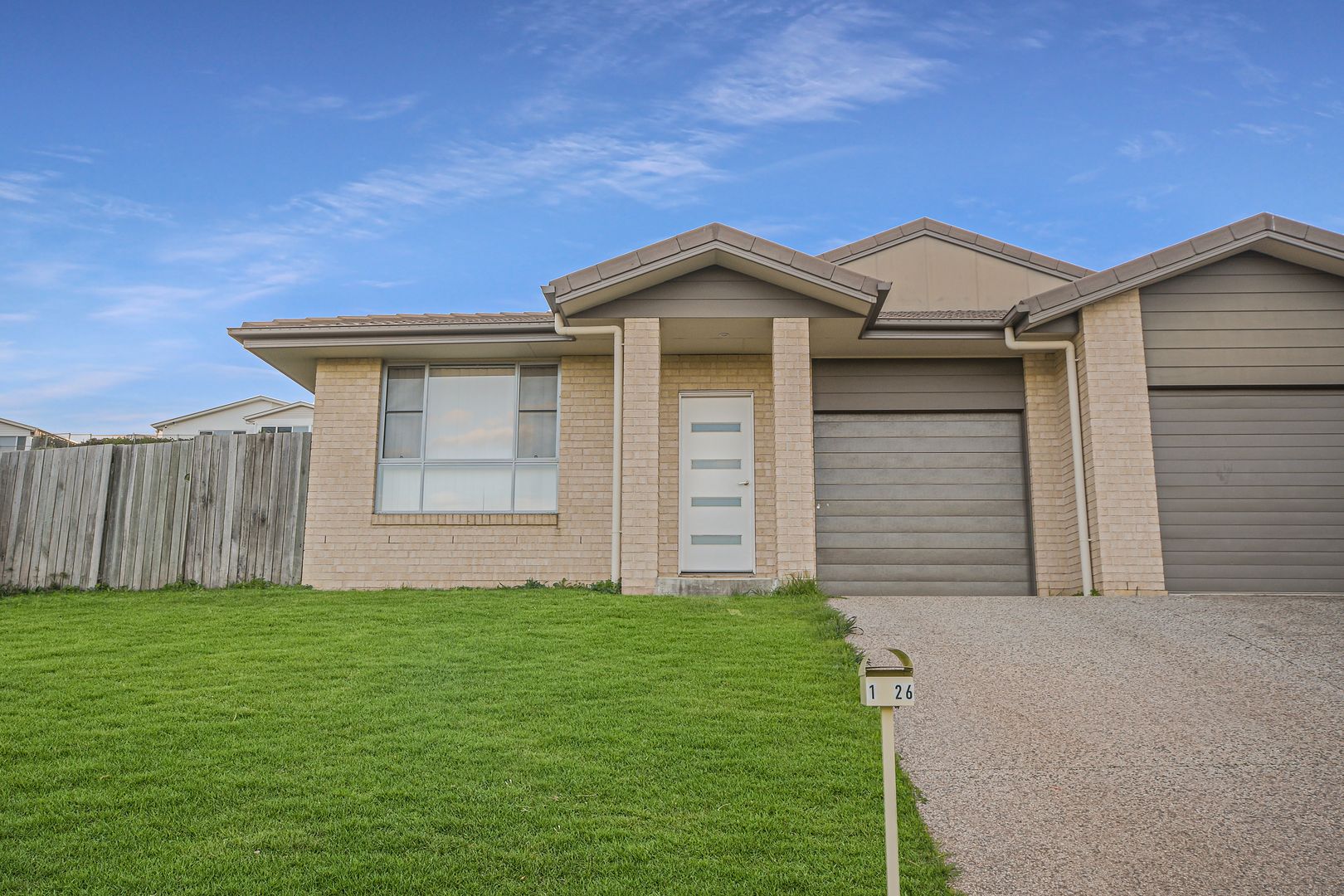 3 bedrooms Apartment / Unit / Flat in Unit 1/26 Alpine Court CRANLEY QLD, 4350