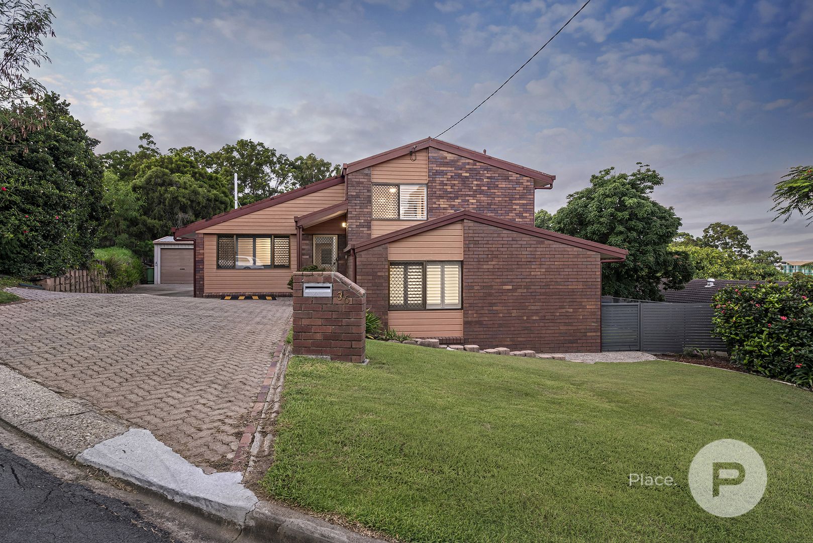 36 Olympus Court, Eatons Hill QLD 4037