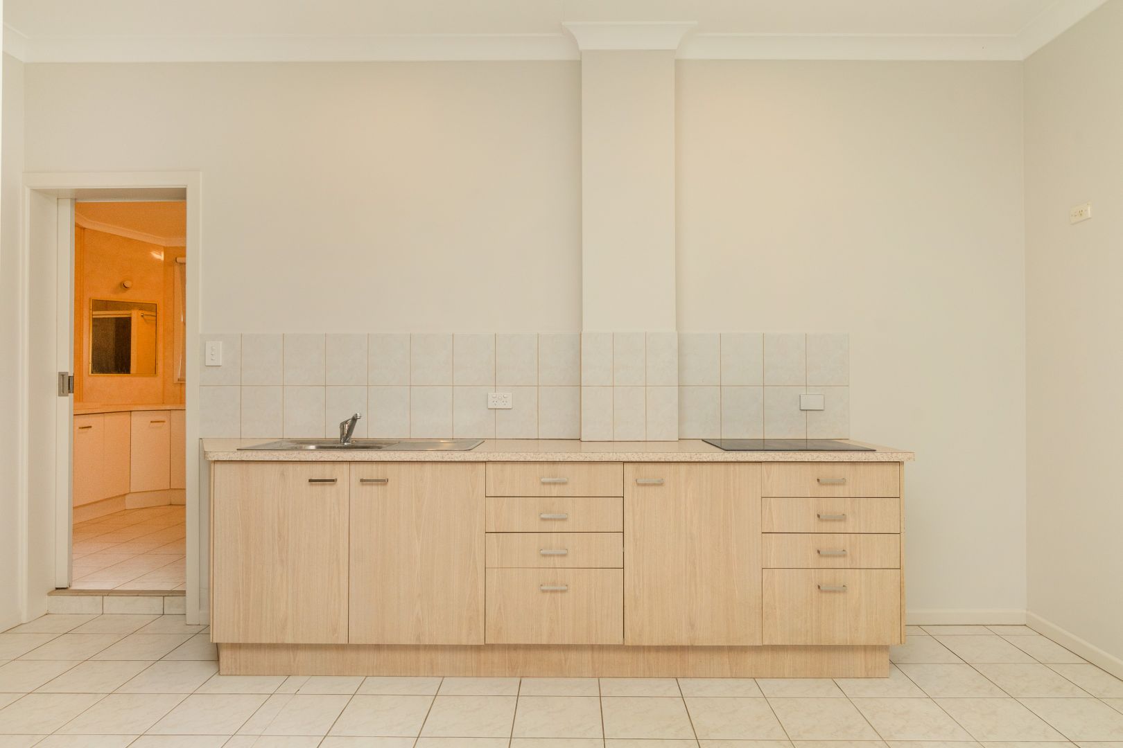 48A Slatyer Avenue, Bundall QLD 4217 Duplex For Rent Domain