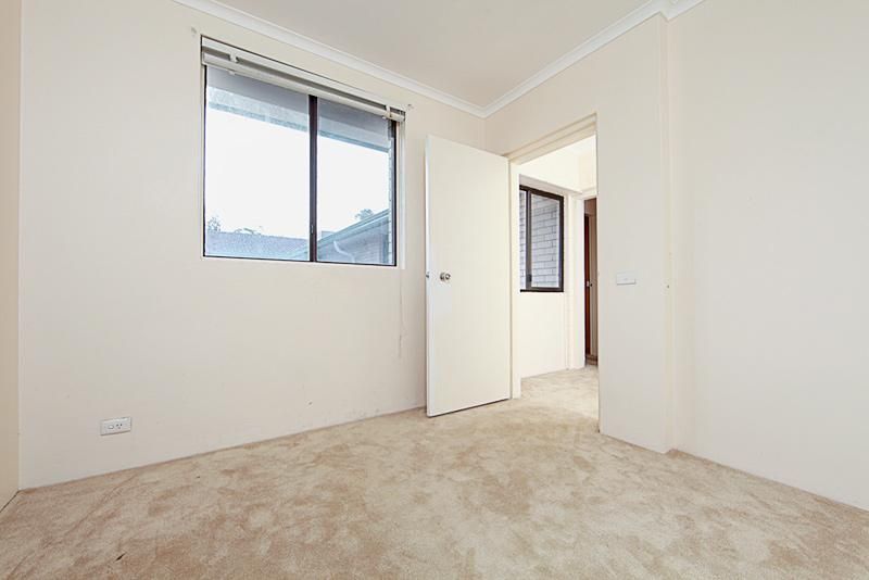 Level 2 7/5 Hyndes Crescent, Holder ACT 2611, Image 2