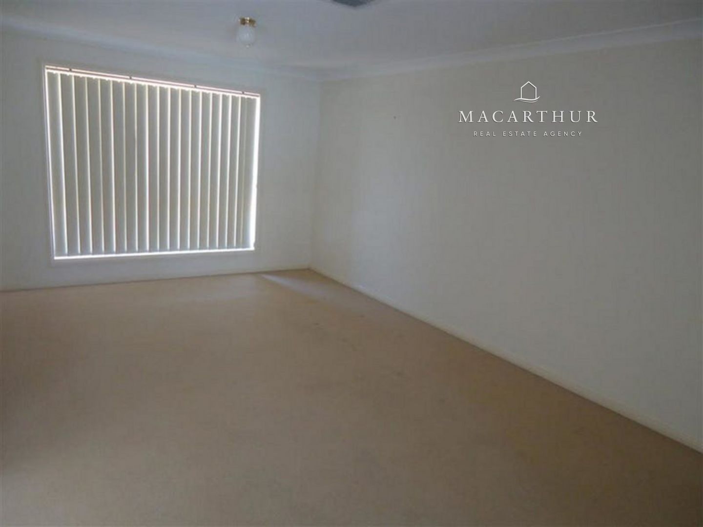 35 Kimba Drive, Glenfield Park NSW 2650 House For Rent Domain