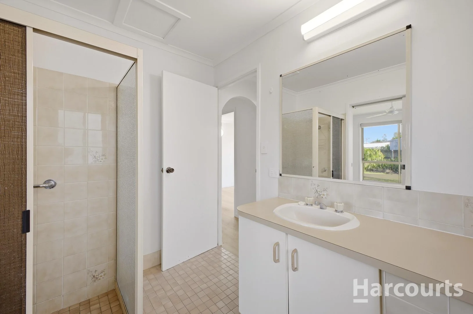 Additional image 9 of 11 Ross Street, Urangan QLD 4655