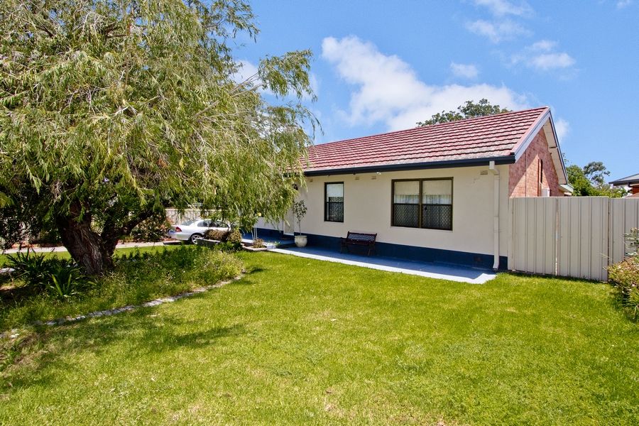 2 St Albans Place, Clearview SA 5085, Image 1