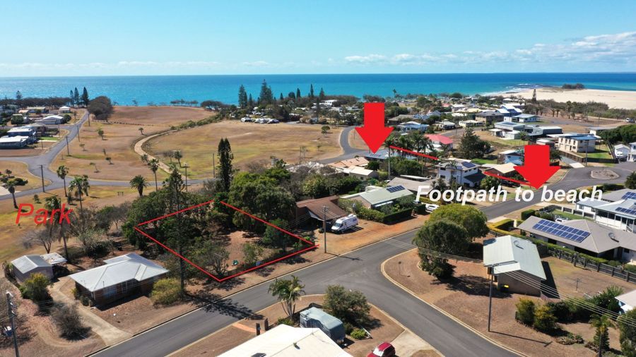 3 Bluewater Drive, Elliott Heads QLD 4670, Image 0