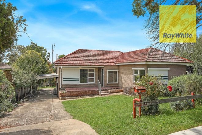 Picture of 23 Hoskins Street, GOULBURN NSW 2580