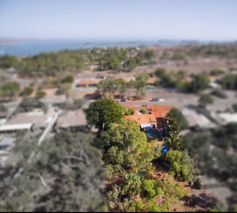 3 bedrooms House in 16 Hardey Crescent DAMPIER WA, 6713