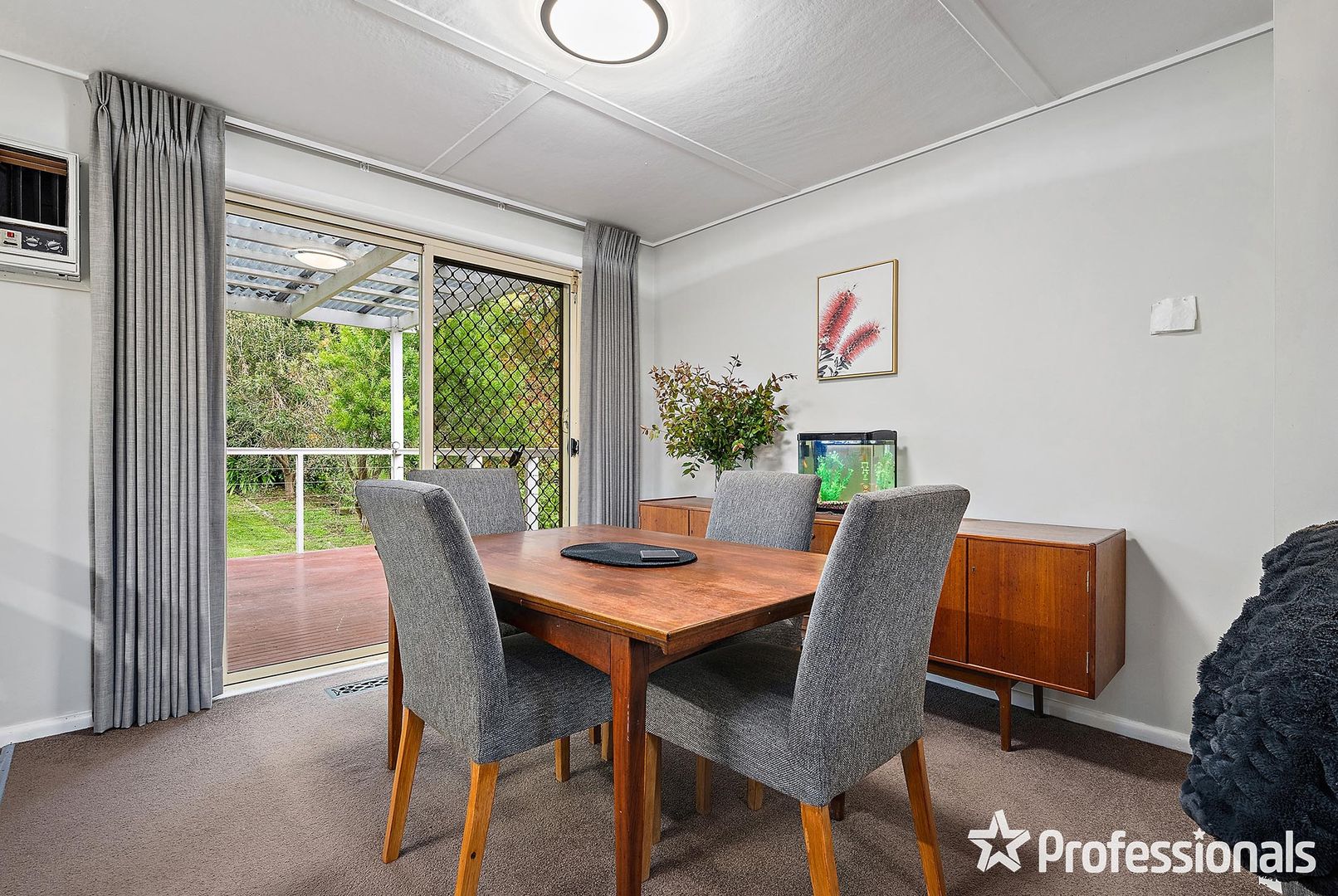 26 The Crescent, Mount Evelyn VIC 3796, Image 2