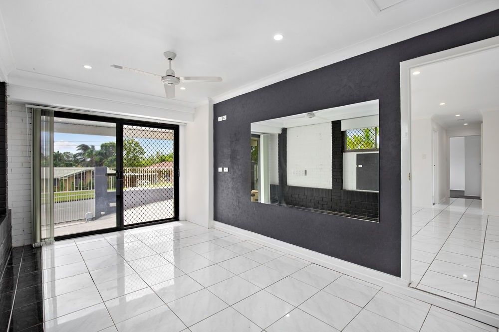 27 Vansittart Road, Regents Park QLD 4118, Image 2