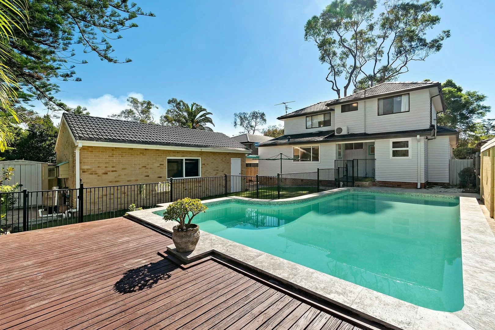 19 Brown Street, Forestville NSW 2087