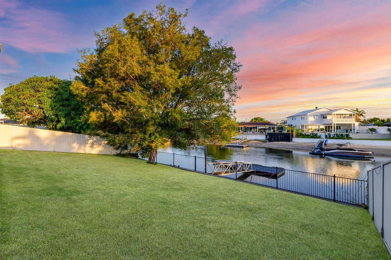 Additional image 22 of 114 Salerno Street, Isle Of Capri QLD 4217