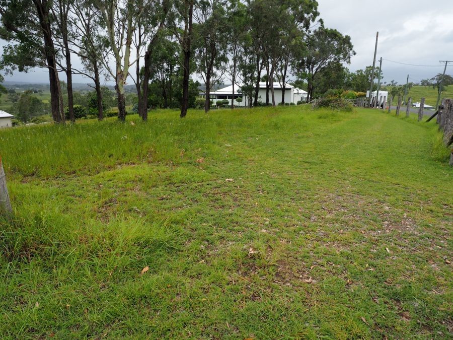 11 Fulton Street, Goomeri QLD 4601, Image 2