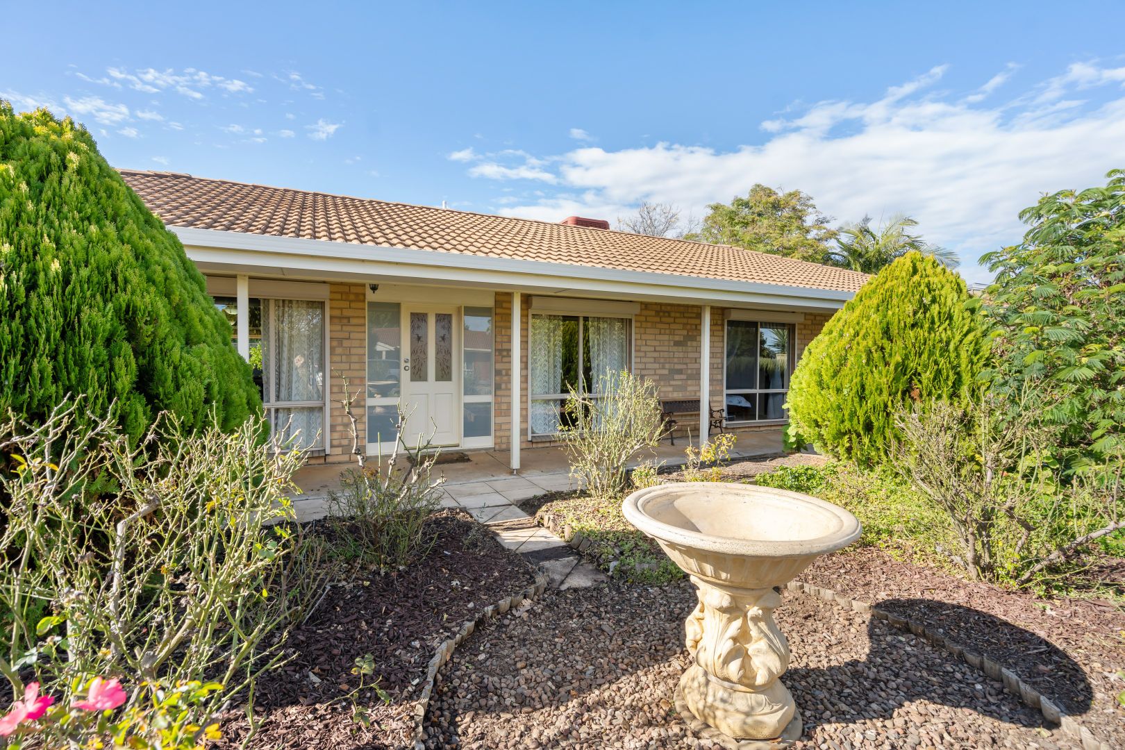 37 Devonshire Crescent, Old Reynella SA 5161, Image 2