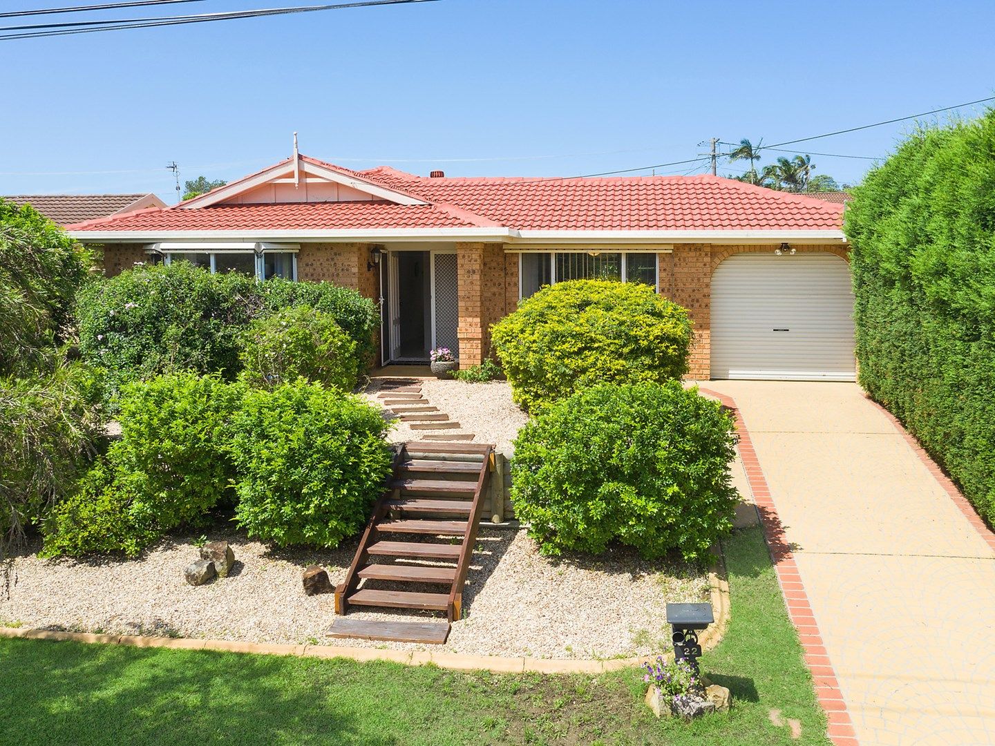 22 Scarborough Place, Bateau Bay NSW 2261, Image 0