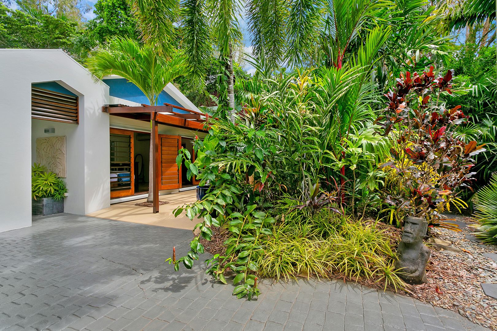 24 Beaver Street, Clifton Beach QLD 4879, Image 2