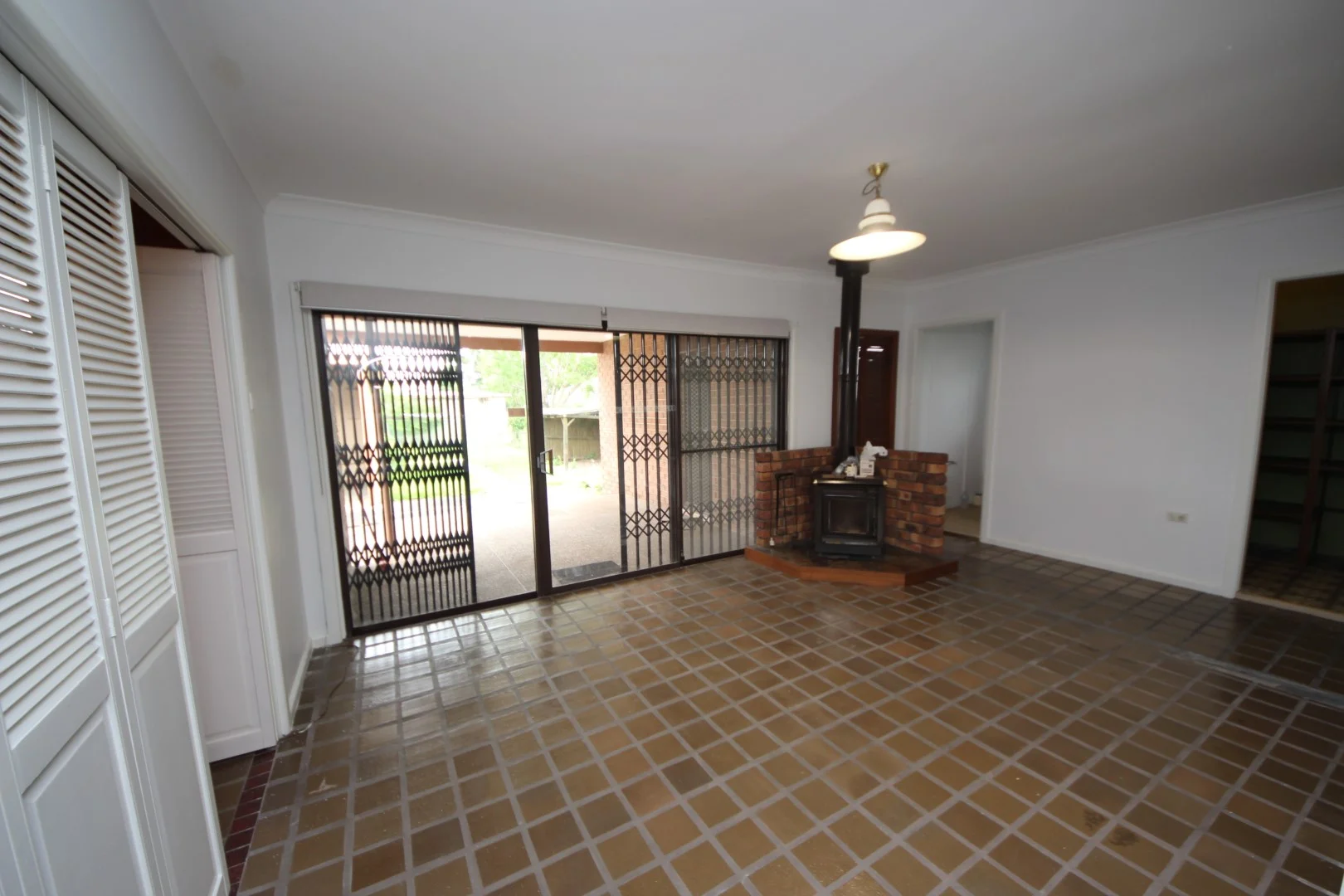 Additional image 10 of 55 Endeavour Road, Georges Hall NSW 2198